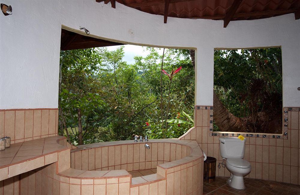 Lagunavista Villas Carate Dış mekan fotoğraf